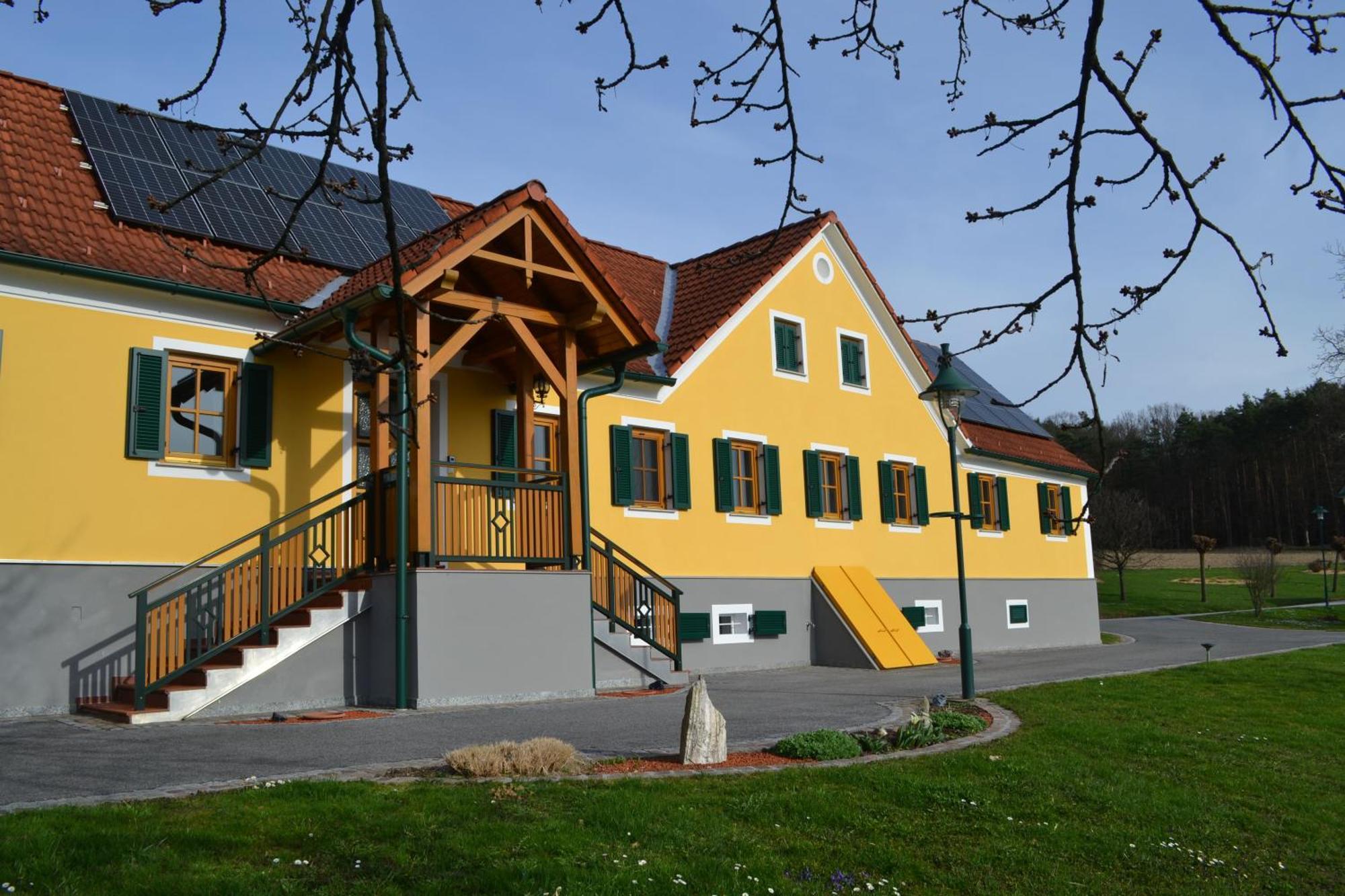 Apartment Weitblick Bad Waltersdorf Exterior foto